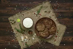 Гамбургер телячий жареный замороженый Гамбургер телячий жареный замороженый